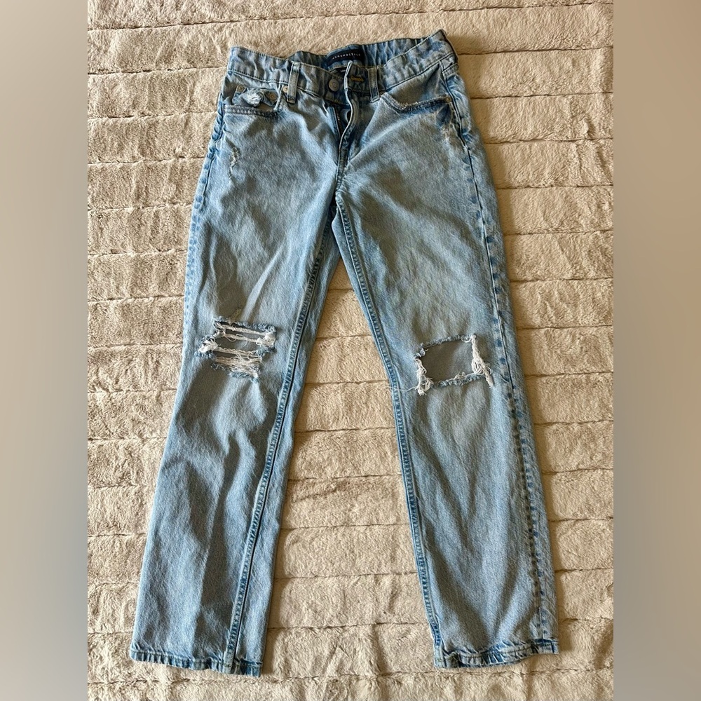 Aeropostle Light Wash Distressed Straight Denim Leg Jeans, Size 0